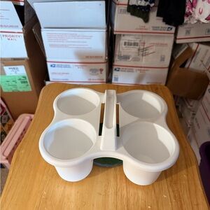 U WILL GET 3 White Plastic Quadruple Cup Holders for $10 000556